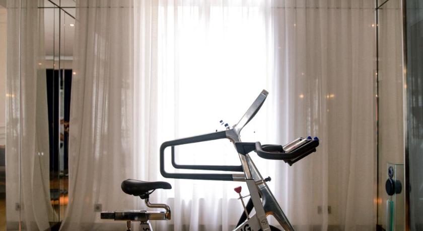 Image of Raffles Presidential Suite 14