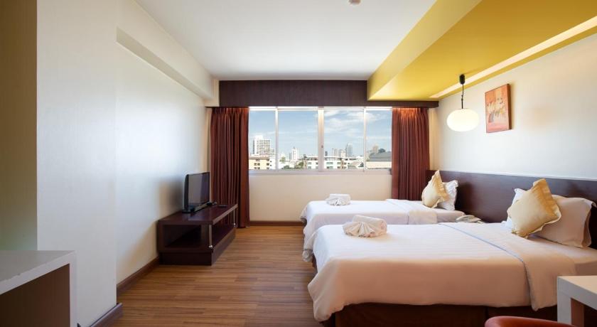 Image of Deluxe Twin Room 0