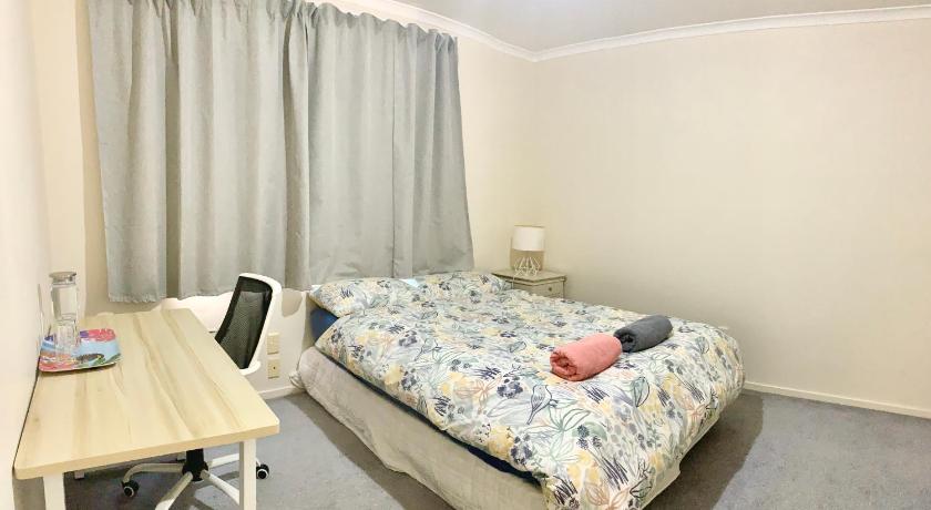Cozy Radiata Homestay — Hotel in Hamilton