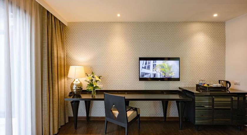 Image of Executive Twin Room - Lounge Access Included 7