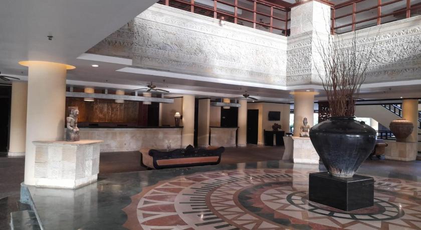 バリ The Royal Beach Seminyak Bali 5つ星 ホテル ロビー