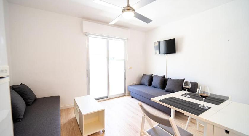 Acogedor piso en Peniscola by beBalmy