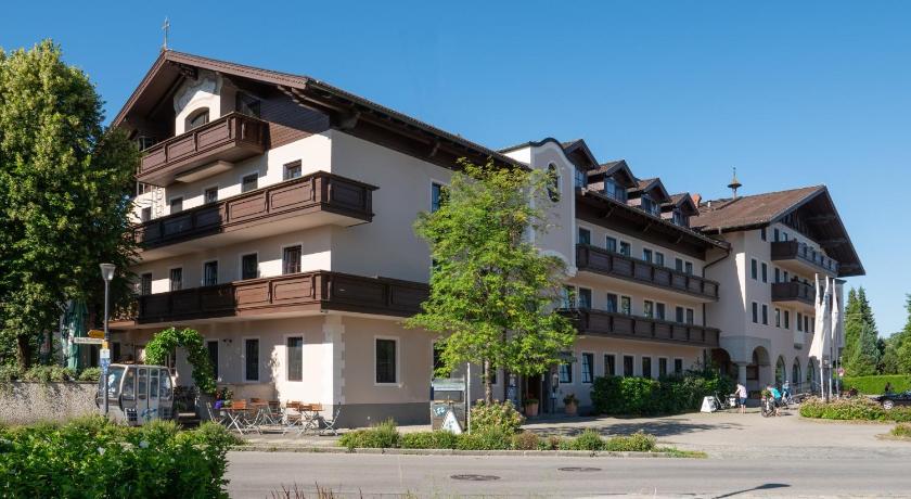 Hotel zur Post photo