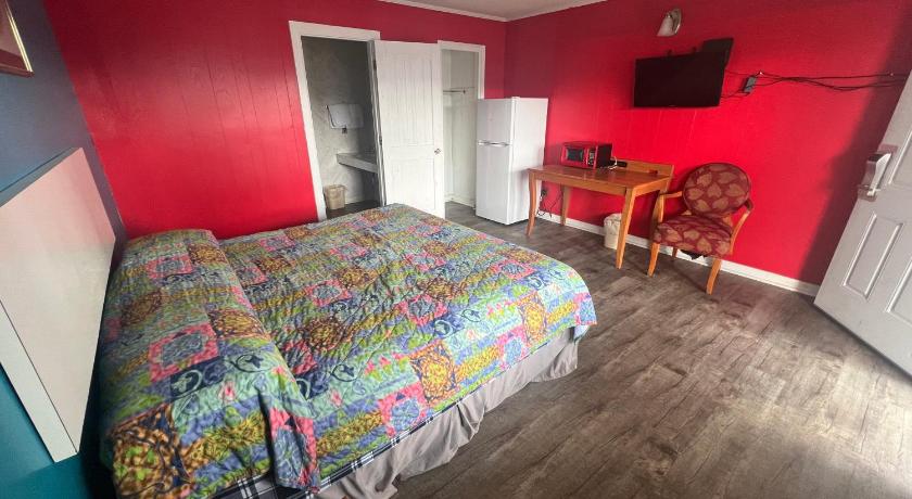 Pinelodge Motel