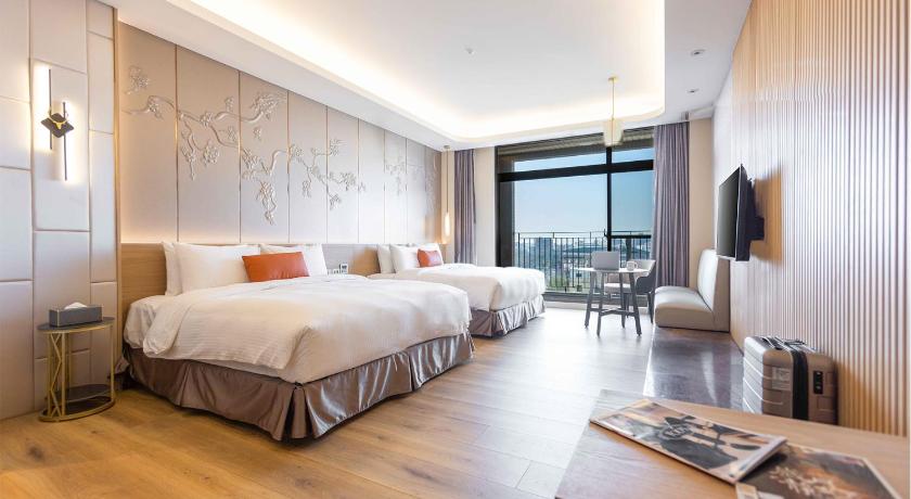 Image of Family Suite with Balcony 0