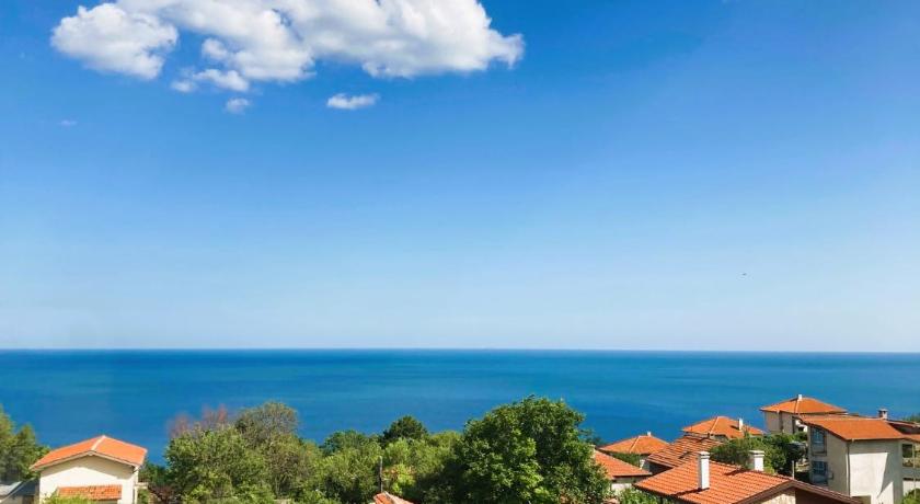 Panorama Pearl Sea View