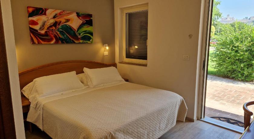 아시시 호텔 벨라비스타  (Hotel Bellavista) 2성급 호텔 객실