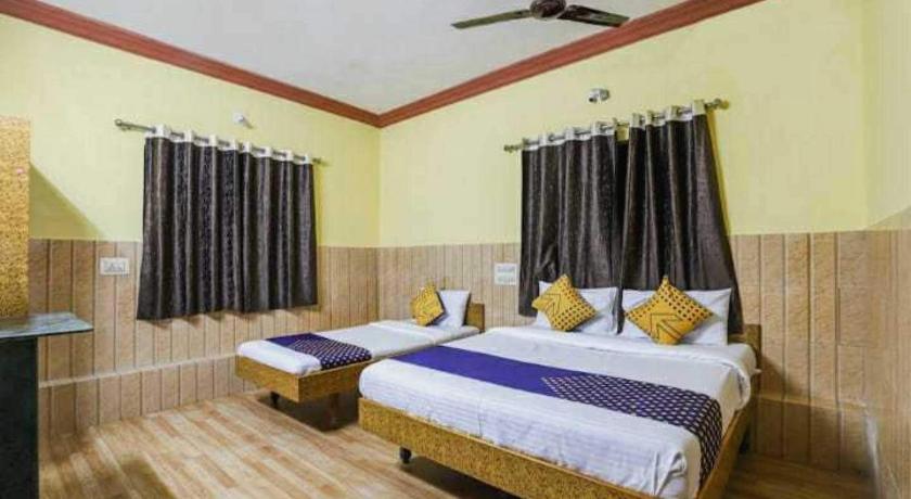 SPOT ON Hotel Apsara Guest House photo