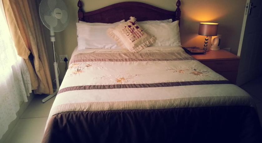 Image of Double Room with Private Shower -12 6