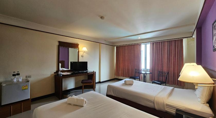 Image of Standard Room Twin 1