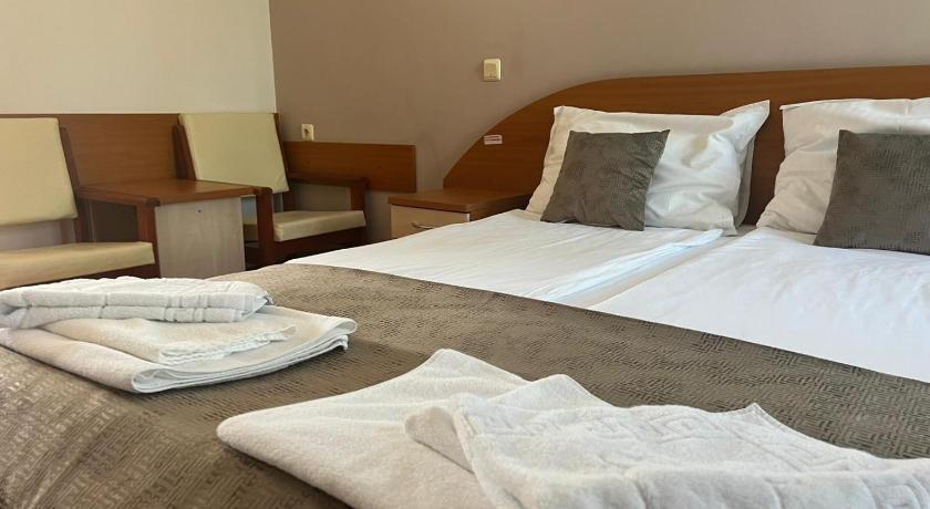 Hotel Violeta photo