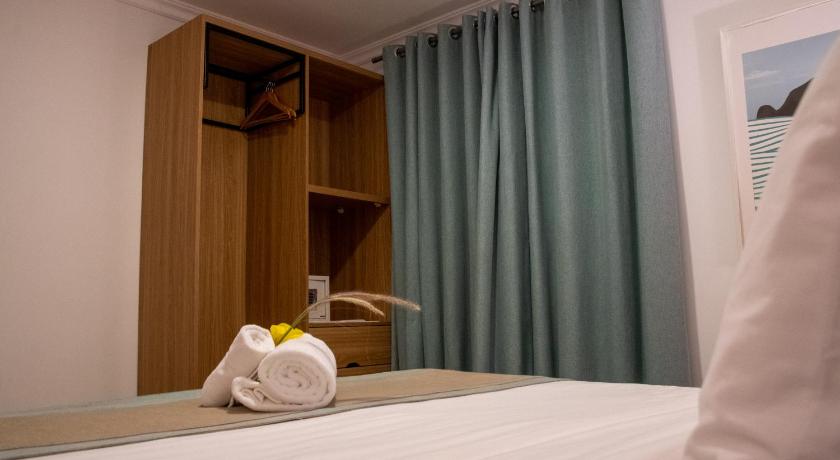 Image of Three-Bedroom Chalet 9