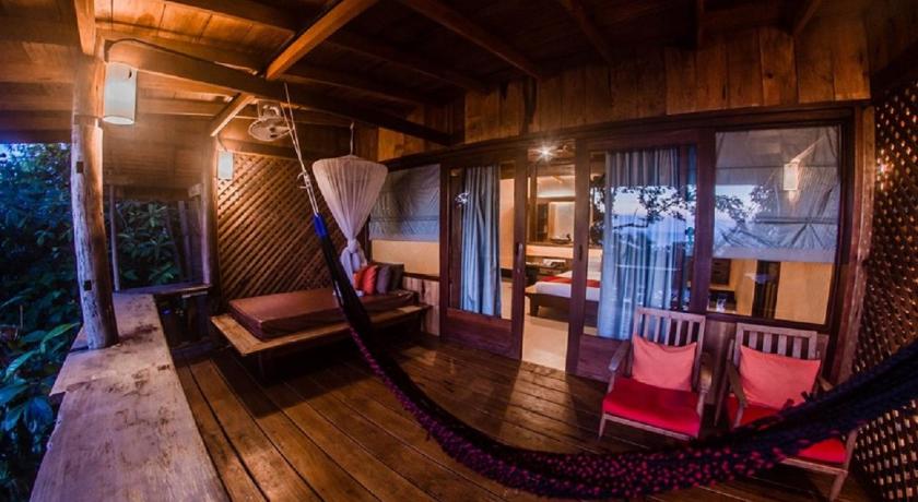 Image of Hillside Suite Bungalow 3