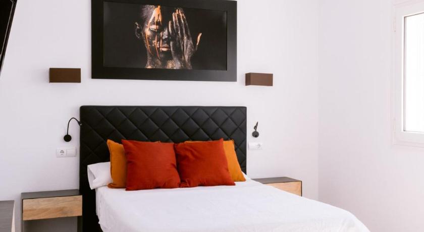 Villa KM2 lovely villa located just outside of Sa Carroca a 5 minute drive from Playa den Bossa photo