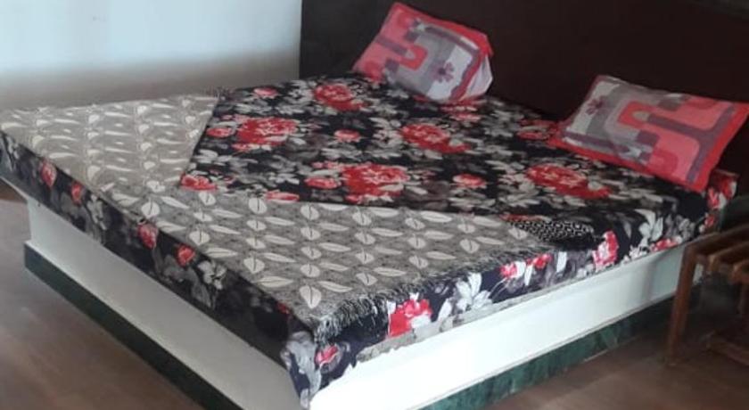 Manali Beach Resort