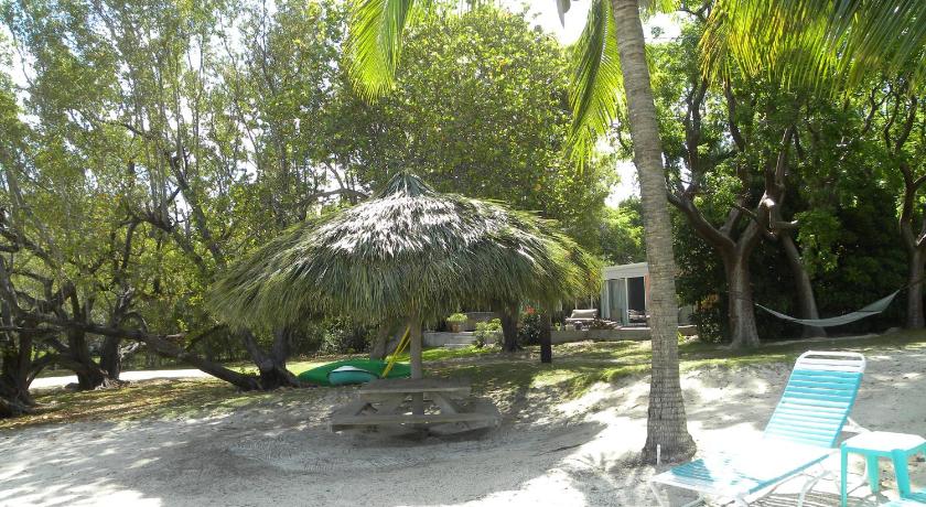 Rock Reef Resort photo