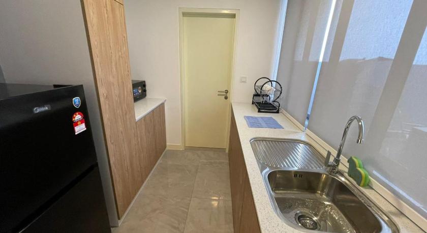 Image of Executive Suite 15