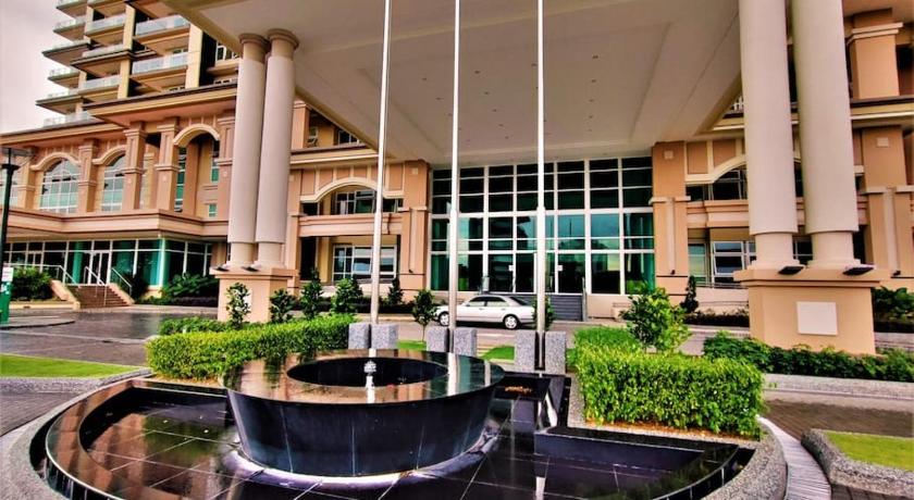 Kuching Boutique Studio- Riverine Diamond 4-Star Guesthouse view