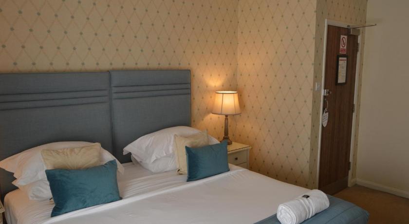 Le Bouchon Brasserie & Hotel photo