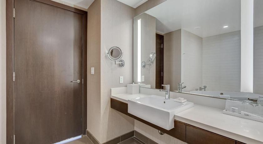 Imagen de Suite con vistas a la montaña (Suite with Mountain View) 13