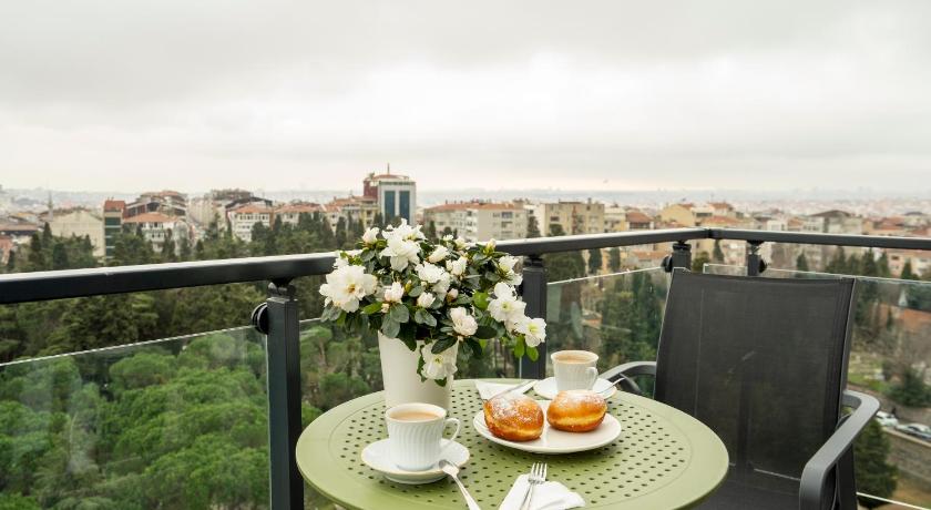 Numi Hotel - image 4