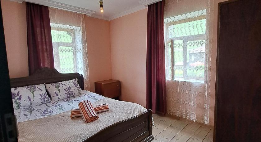 Chvibiani Guesthouse & Bar photo