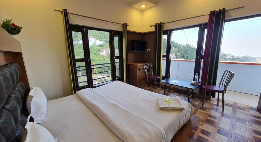 Skyhill Resorts and Cottages by MountMemory photo
