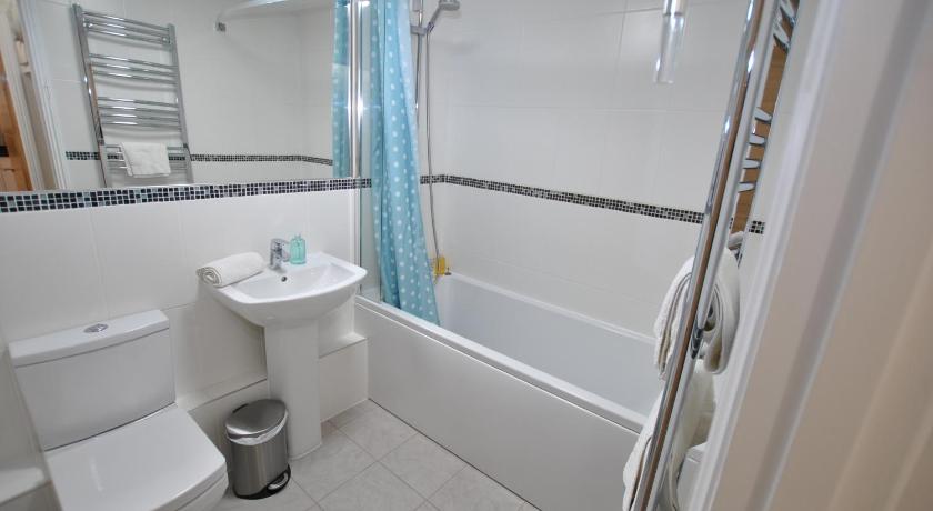 One Bedroom Central Windsor Flats with Parking photo