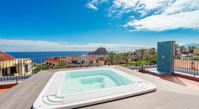 マデイラ島 Studios by Aqua Natura Hotels 4つ星 ホテル ロビー