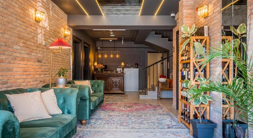 Twentyone By Vintage Hotel Collections photo
