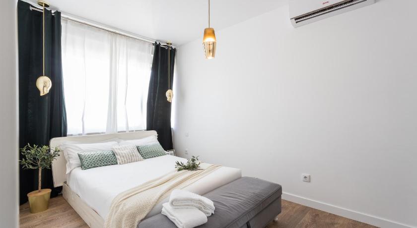 Lisbon Airport Suites - image 14