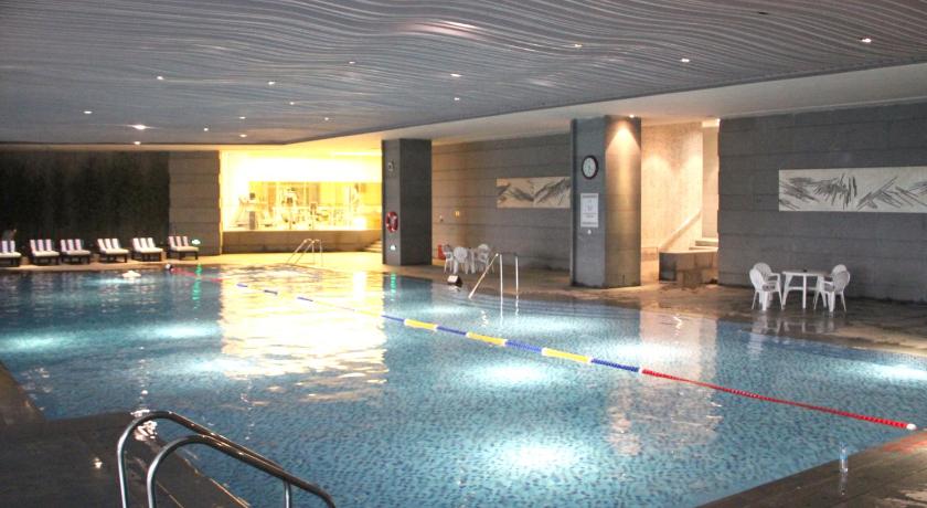 Oriental International Hotel Heyuan photo