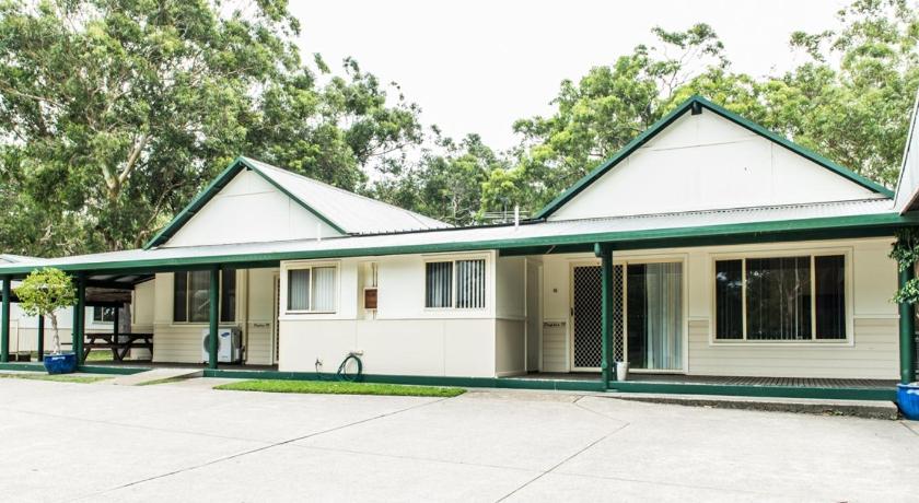 Image of Three-Bedroom House 1