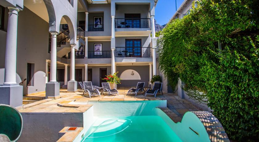 Cape Riviera Guesthouse photo