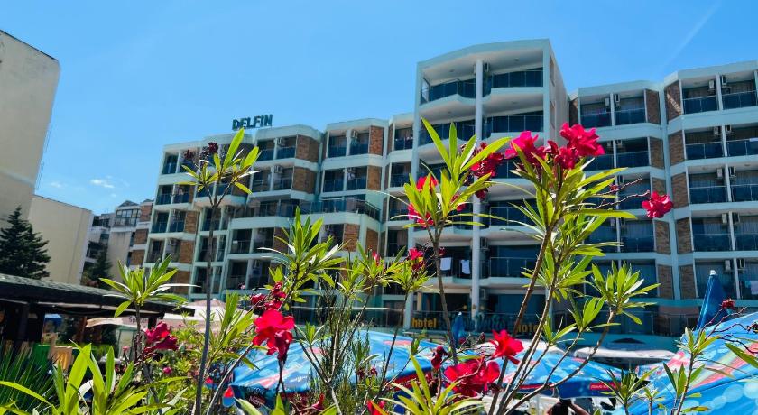 Hotel Delfin - All Inclusive — Hotel in Nessebar