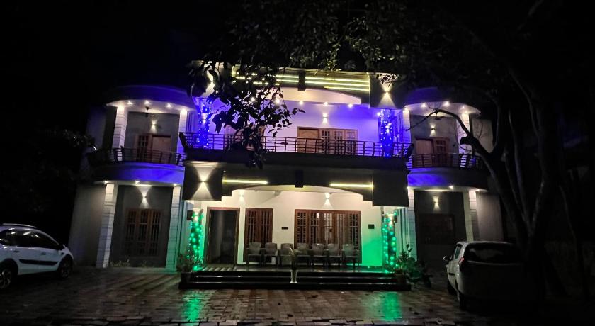 Marari Raju Villa photo