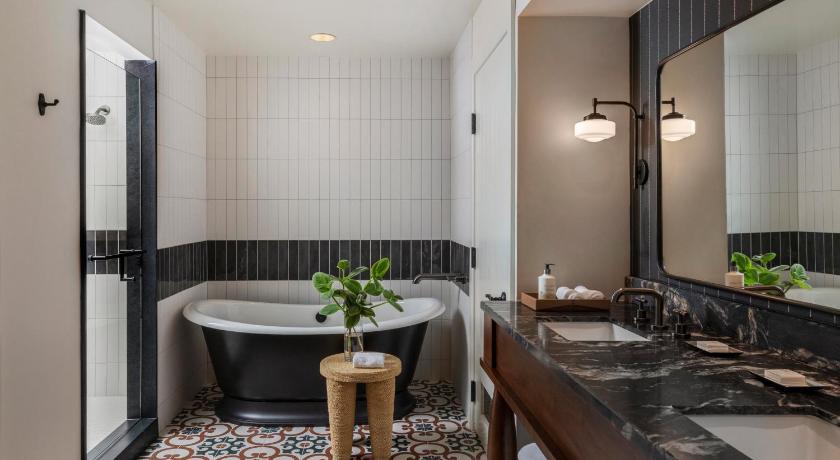 Image of Presidential Suite 2
