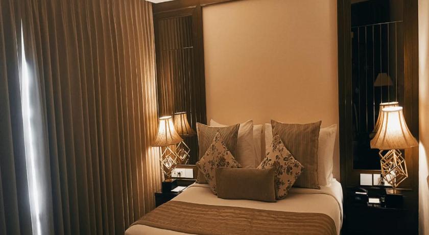 Image of Junior Suite 14