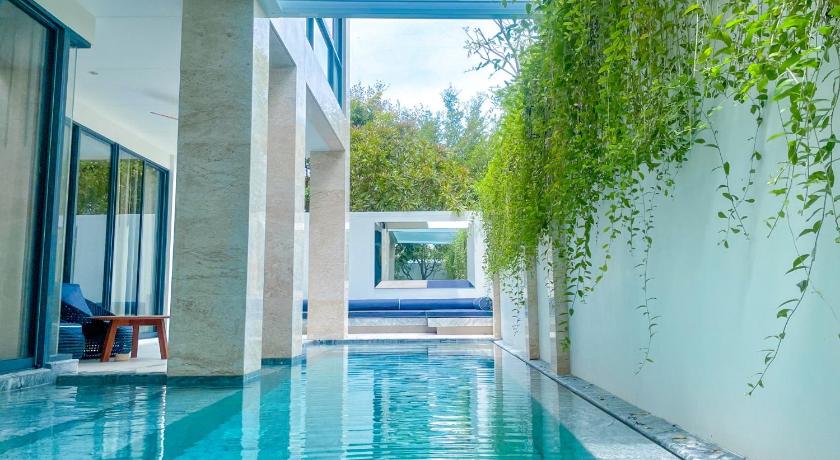 Фото: Вилла с 3 спальнями с собственным бассейном (3-Bedroom Villa with Private Pool) 11