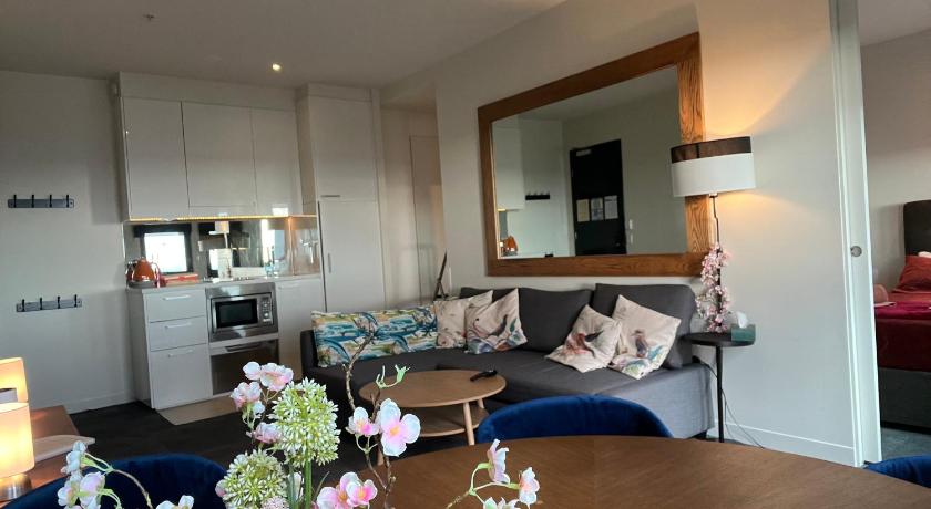 Lovely 2-bedroom apartment, breathtaking view! photo