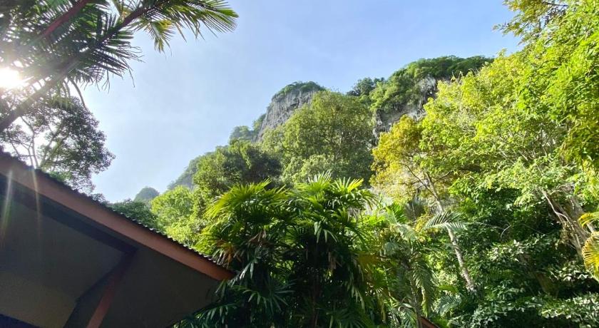 Kiriraya Resort photo