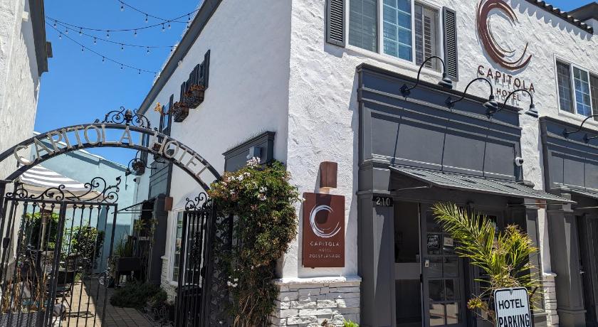 カピトラ Capitola Hotel 宿泊施設 ロビー