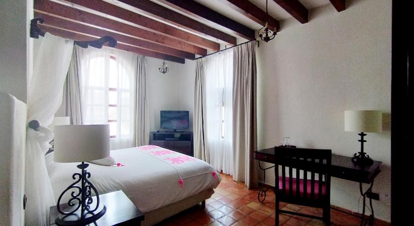Image of Classic  Room 4