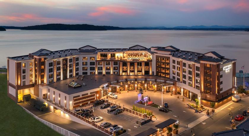Silver Cloud Hotel Tacoma at Point Ruston Waterfront — Hotel in Tacoma (WA)