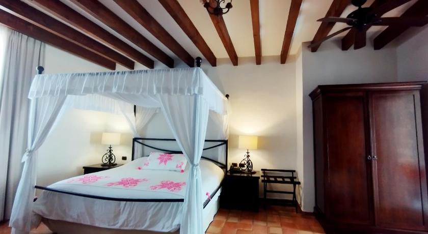 Image of Suite 6