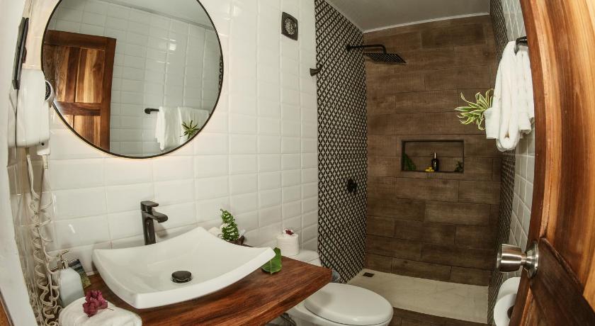 Image of Superior Room 2