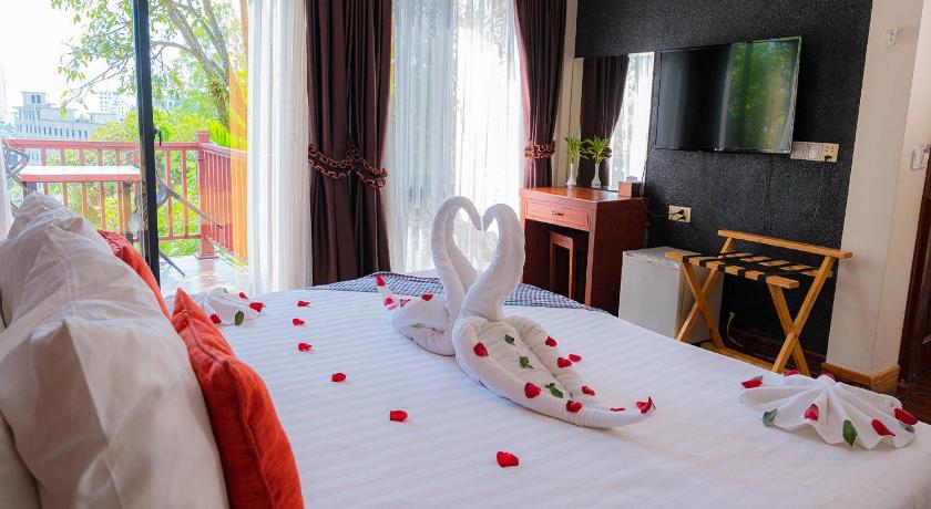 Image of Royal Suite 4