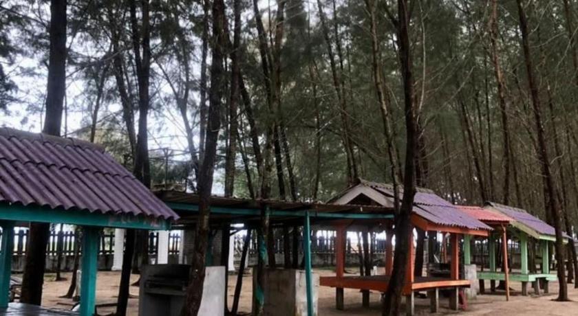 OYO 90410 D'Geting Beach Resort photo