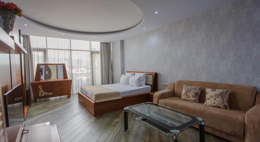Light palace Hotel – Batumi, IL