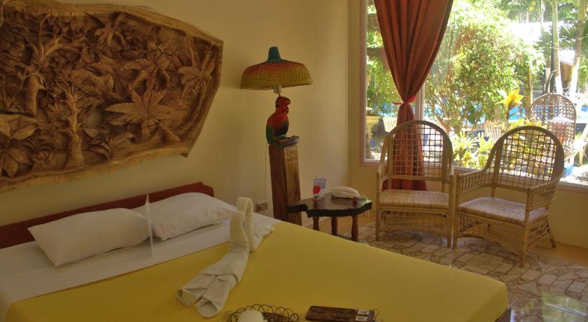 Image of Queen Room 0